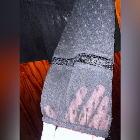 ⭐️Hollister⭐️Black Long-sleeve see through Baby Doll Shirt, size Medium ⭐️ - Picture 5 of 12